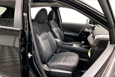 2027 Nissan Kicks SV AWD - Premium Package