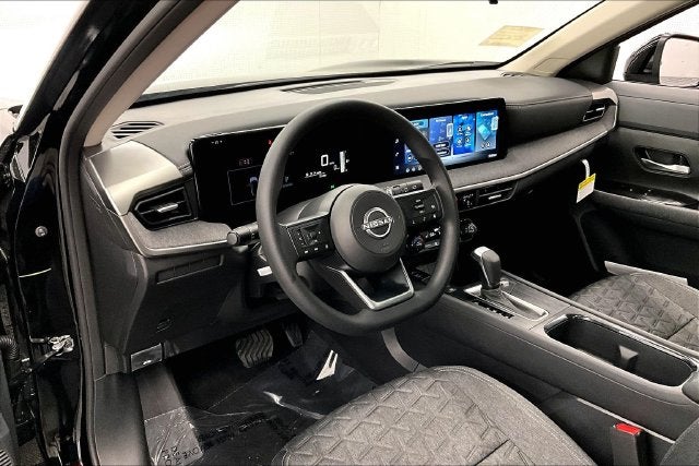2027 Nissan Kicks SV AWD - Premium Package