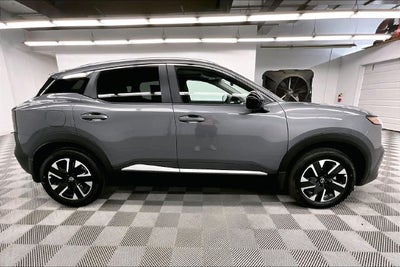 2027 Nissan Kicks SV AWD - Premium Package
