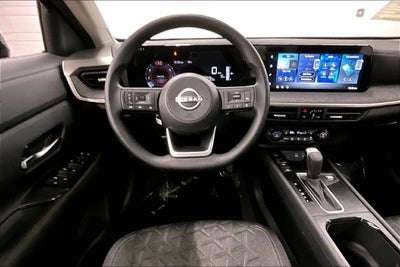2027 Nissan Kicks SV AWD - Premium Package