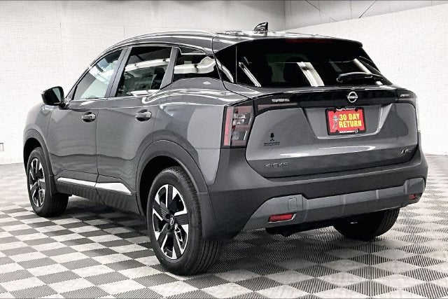 2027 Nissan Kicks SV AWD - Premium Package