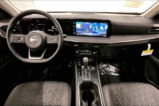 2027 Nissan Kicks SV AWD - Premium Package