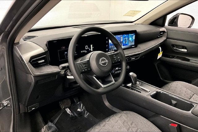 2027 Nissan Kicks SV AWD - Premium Package