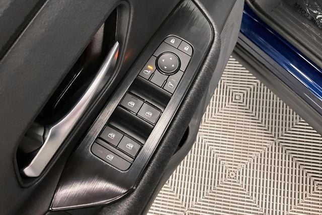 2026 Nissan Kicks SV AWD - Cold Weather and Electronics Packages