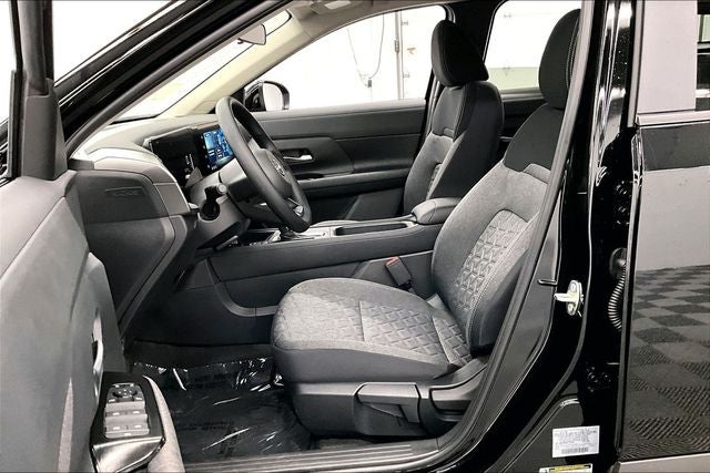 2026 Nissan Kicks SV AWD - Cold Weather Package