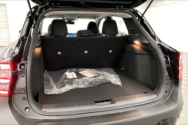 2026 Nissan Kicks SV AWD - Cold Weather Package