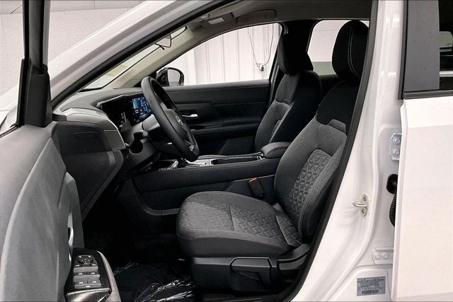 2026 Nissan Kicks SV AWD - Cold Weather Packages