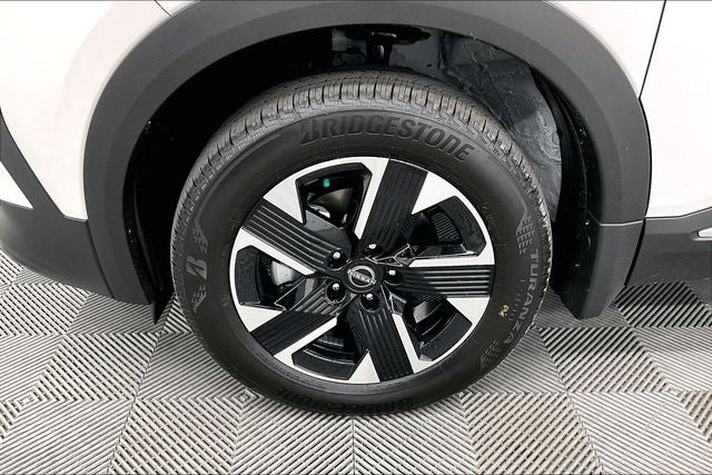 2026 Nissan Kicks SV AWD - Cold Weather Packages