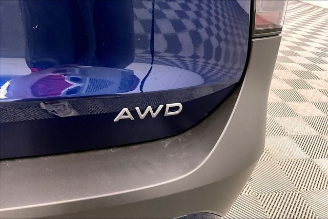 2027 Nissan Kicks AWD - Premium Package