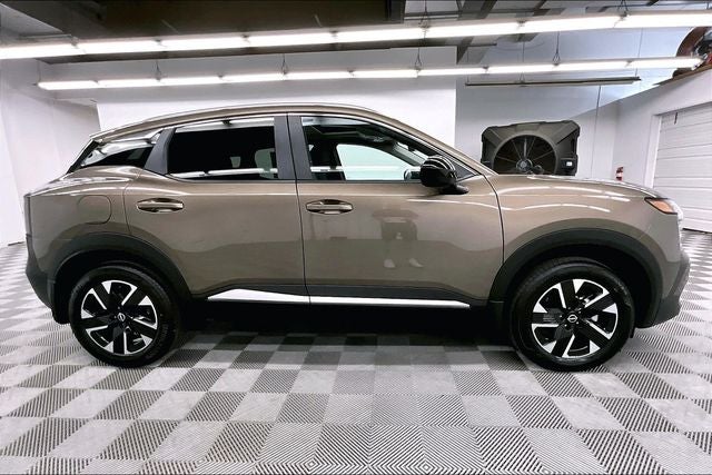 2027 Nissan Kicks AWD - Premium Package
