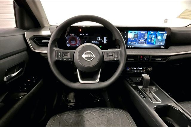2027 Nissan Kicks AWD - Premium Package