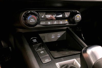 2027 Nissan Kicks AWD - Premium Package