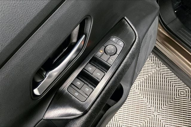 2027 Nissan Kicks AWD - Premium Package