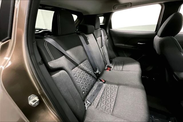 2027 Nissan Kicks AWD - Premium Package