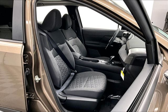 2027 Nissan Kicks AWD - Premium Package