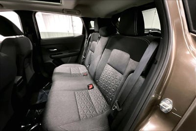 2027 Nissan Kicks SV AWD - Premium Package