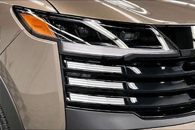 2027 Nissan Kicks SV AWD - Premium Package