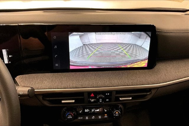2027 Nissan Kicks SV AWD - Premium Package