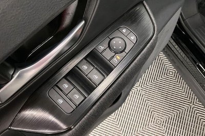 2026 Nissan Kicks SV - Electronics Package