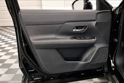 2026 Nissan Kicks SV - Premium, Cold Weather, Electronics Pkgs