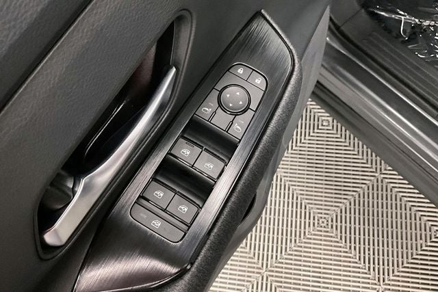 2026 Nissan Kicks SV - Premium, Cold Weather, Electronics Pkgs