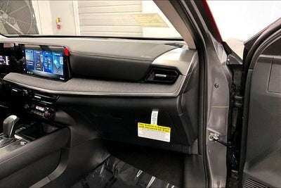 2026 Nissan Kicks SV - Premium, Cold Weather, Electronics Pkgs