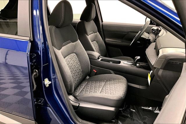 2026 Nissan Kicks SV - Cold Weather and Charging Packages