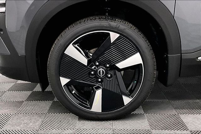 2026 Nissan Kicks SR - Cold Weather Package