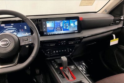 2026 Nissan Kicks SR - Cold Weather Package