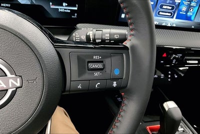 2026 Nissan Kicks SR - Cold Weather Package