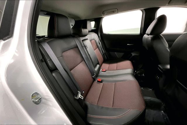 2026 Nissan Kicks SR - Cold Weather Package