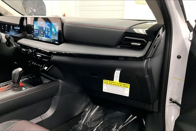 2026 Nissan Kicks SR - Cold Weather Package