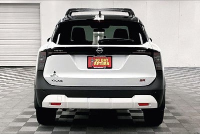 2026 Nissan Kicks SR - Cold Weather Package