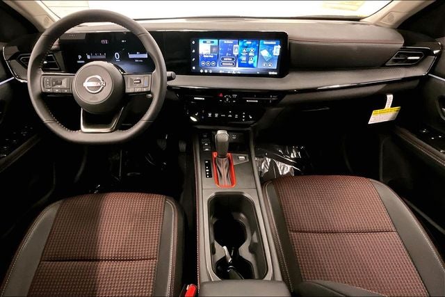 2026 Nissan Kicks SR - Cold Weather Package