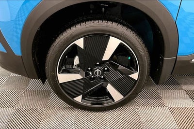 2026 Nissan Kicks SR - Cold Weather Package