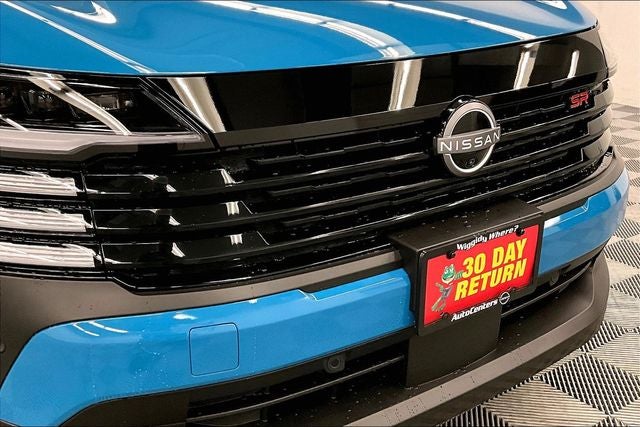 2026 Nissan Kicks SR - Cold Weather Package