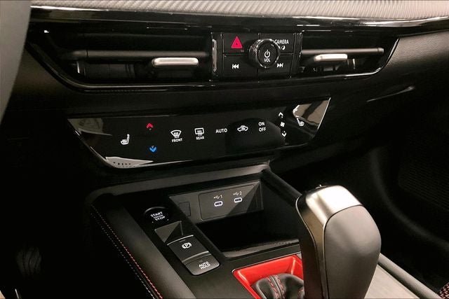 2026 Nissan Kicks SR - Cold Weather Package