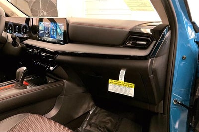 2026 Nissan Kicks SR - Cold Weather Package