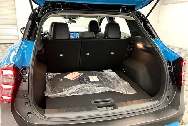 2026 Nissan Kicks SR - Cold Weather Package