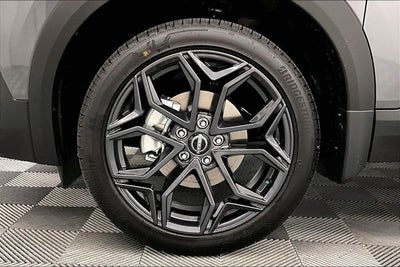 2026 Nissan Kicks SR AWD