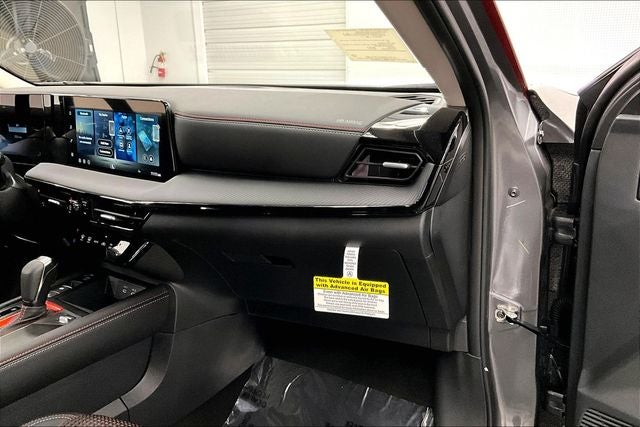 2026 Nissan Kicks SR AWD