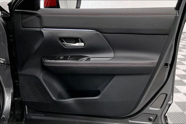 2026 Nissan Kicks SR AWD