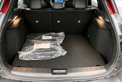 2026 Nissan Kicks SR AWD