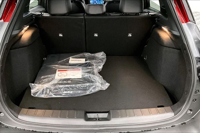 2026 Nissan Kicks SR AWD