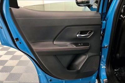2025 Nissan Kicks SR AWD - Illumination and Electronics Pkgs