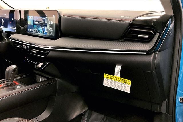 2025 Nissan Kicks SR AWD - Illumination and Electronics Pkgs