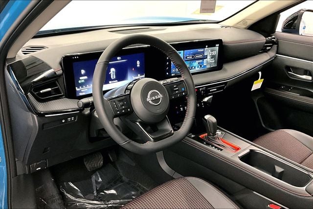 2025 Nissan Kicks SR AWD - Illumination and Electronics Pkgs