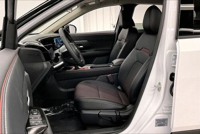 2026 Nissan Kicks SR AWD