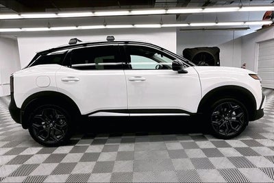2026 Nissan Kicks SR AWD