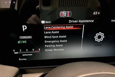 2026 Nissan Kicks SR AWD
